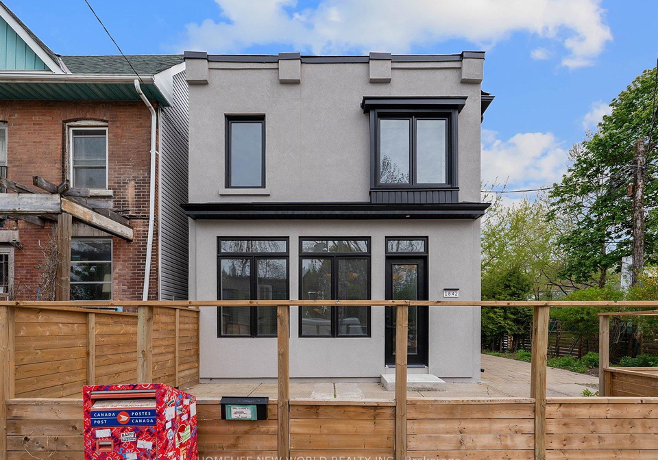 1842-dundas-street-e-toronto-ontario-e13173238
