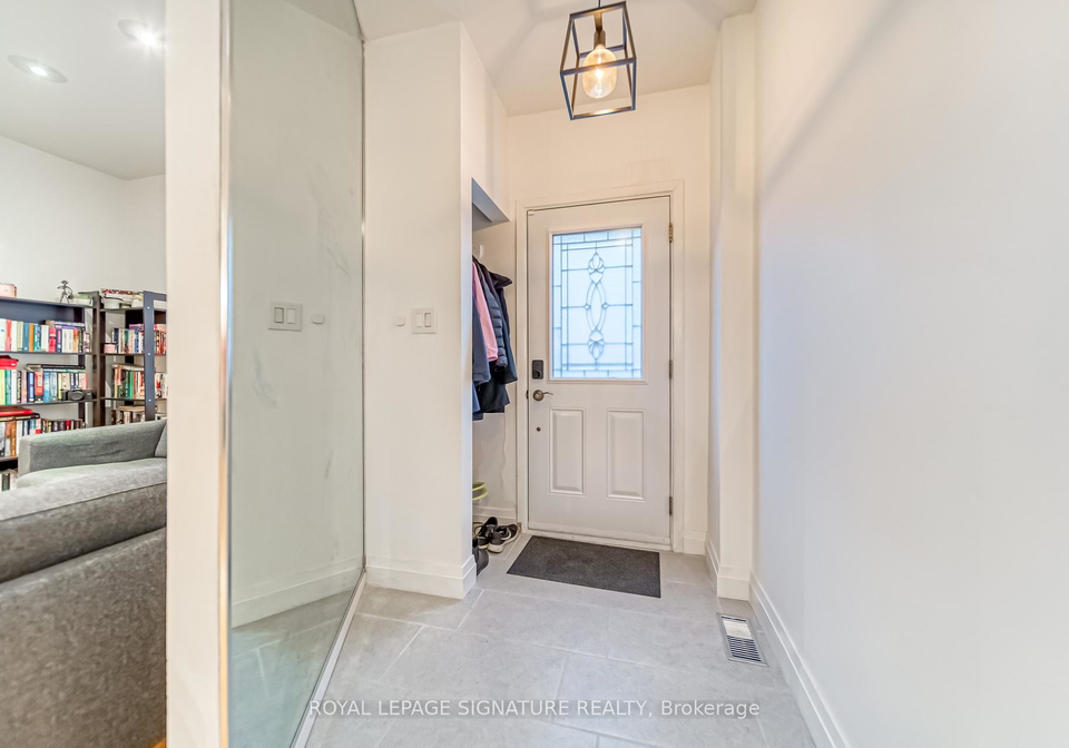15-galt-avenue-toronto-ontario-e13173388