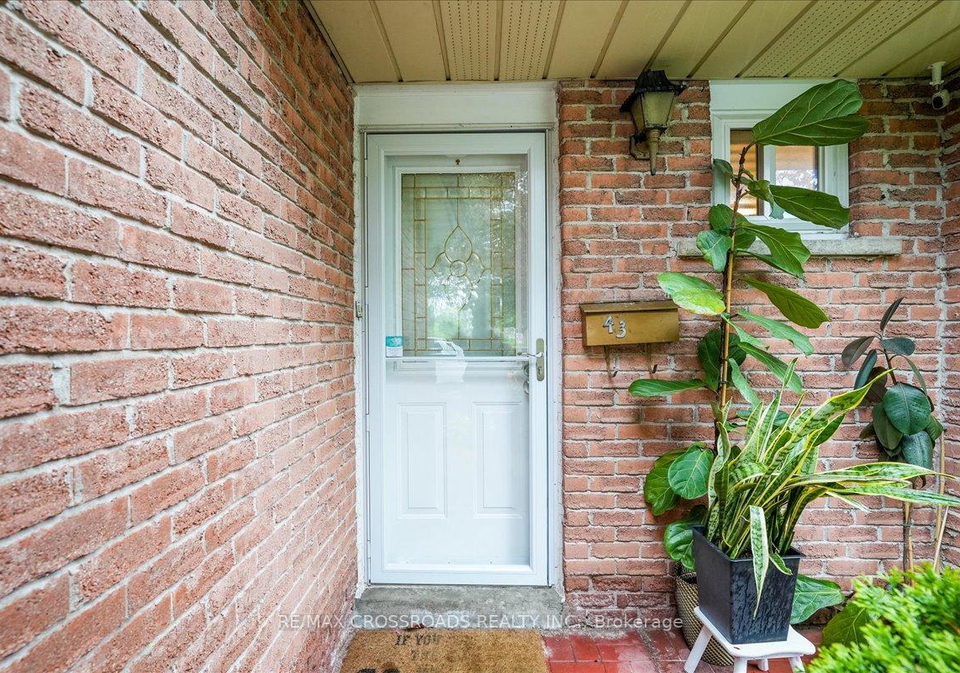 121-lamoreaux-drive-scarborough-ontario-e13173574