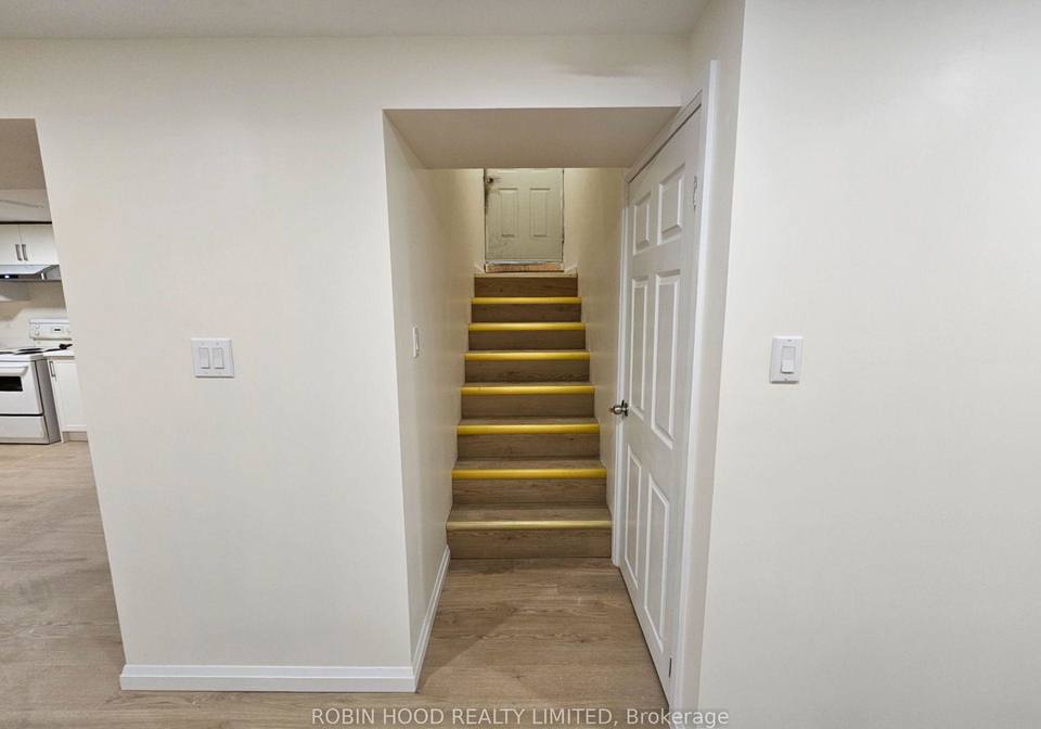 35-burkwood-crescent-scarborough-ontario-e13174226