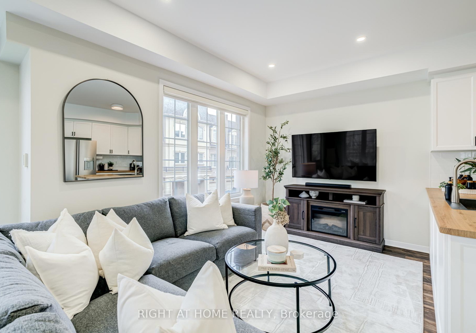1250-stmartins-drive-pickering-ontario-e13174820
