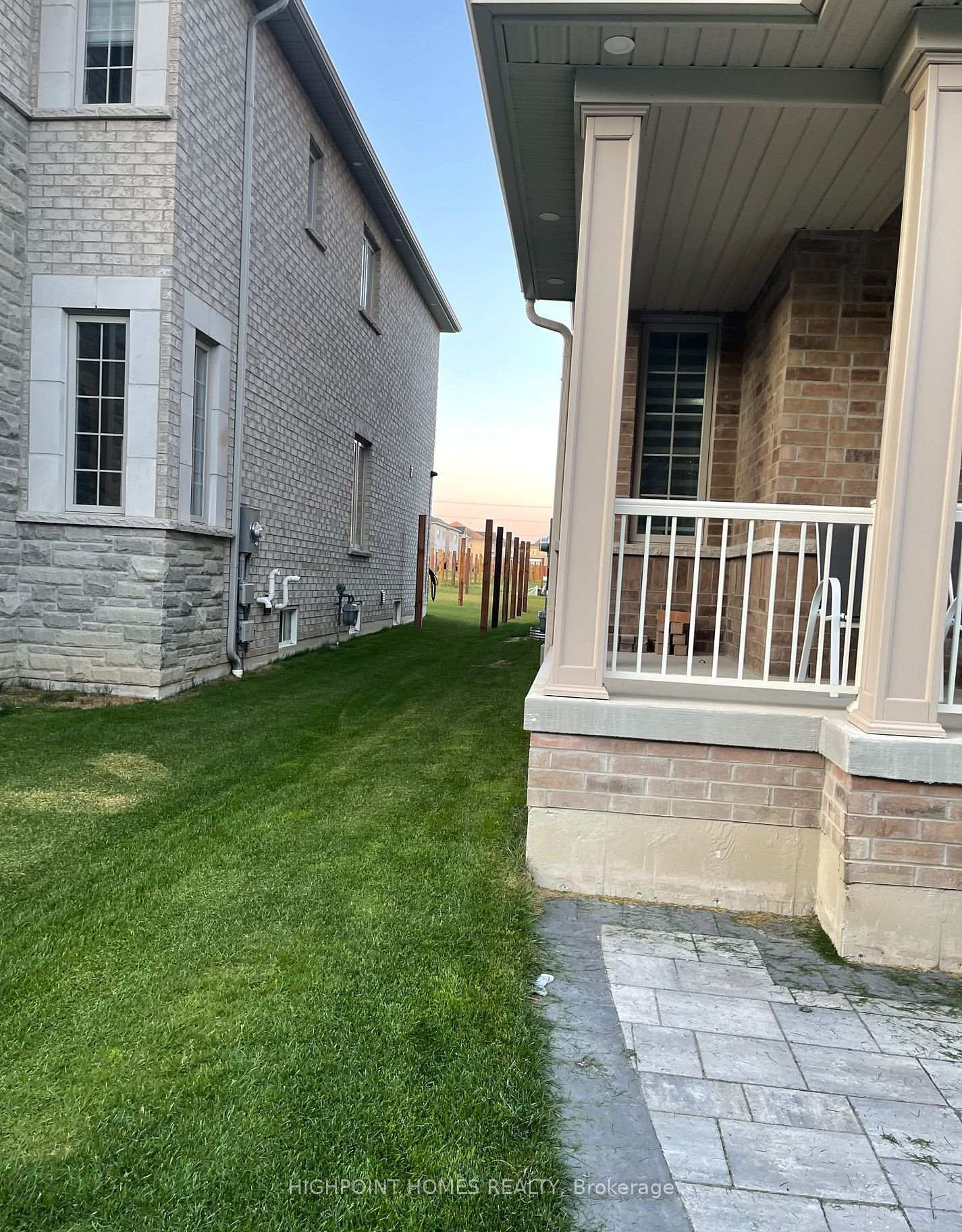 28-northern-breeze-crescent-whitby-ontario-e13175066