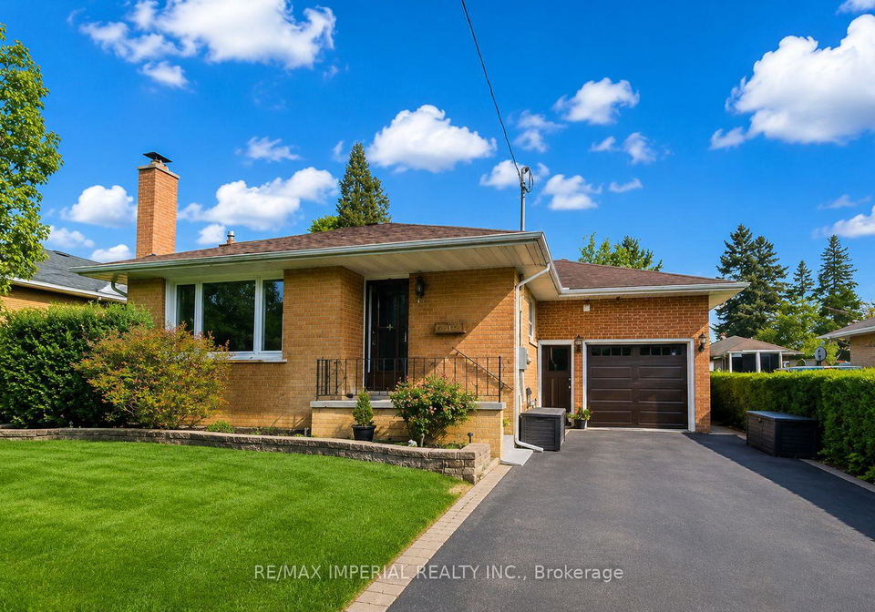711-gilbert-street-w-whitby-ontario-e13175126