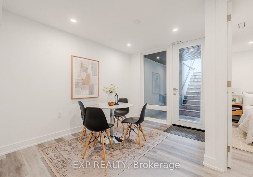 19-devon-road-toronto-ontario-e13175342