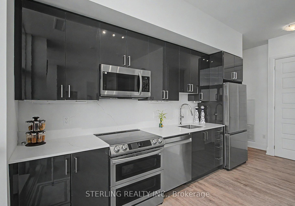 1455-celebration-drive-pickering-ontario-e13176918