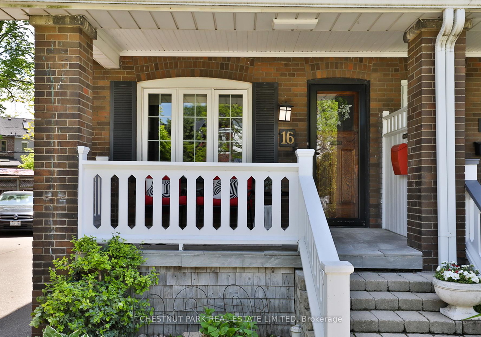 16-dilworth-crescent-east-york-ontario-e13177052
