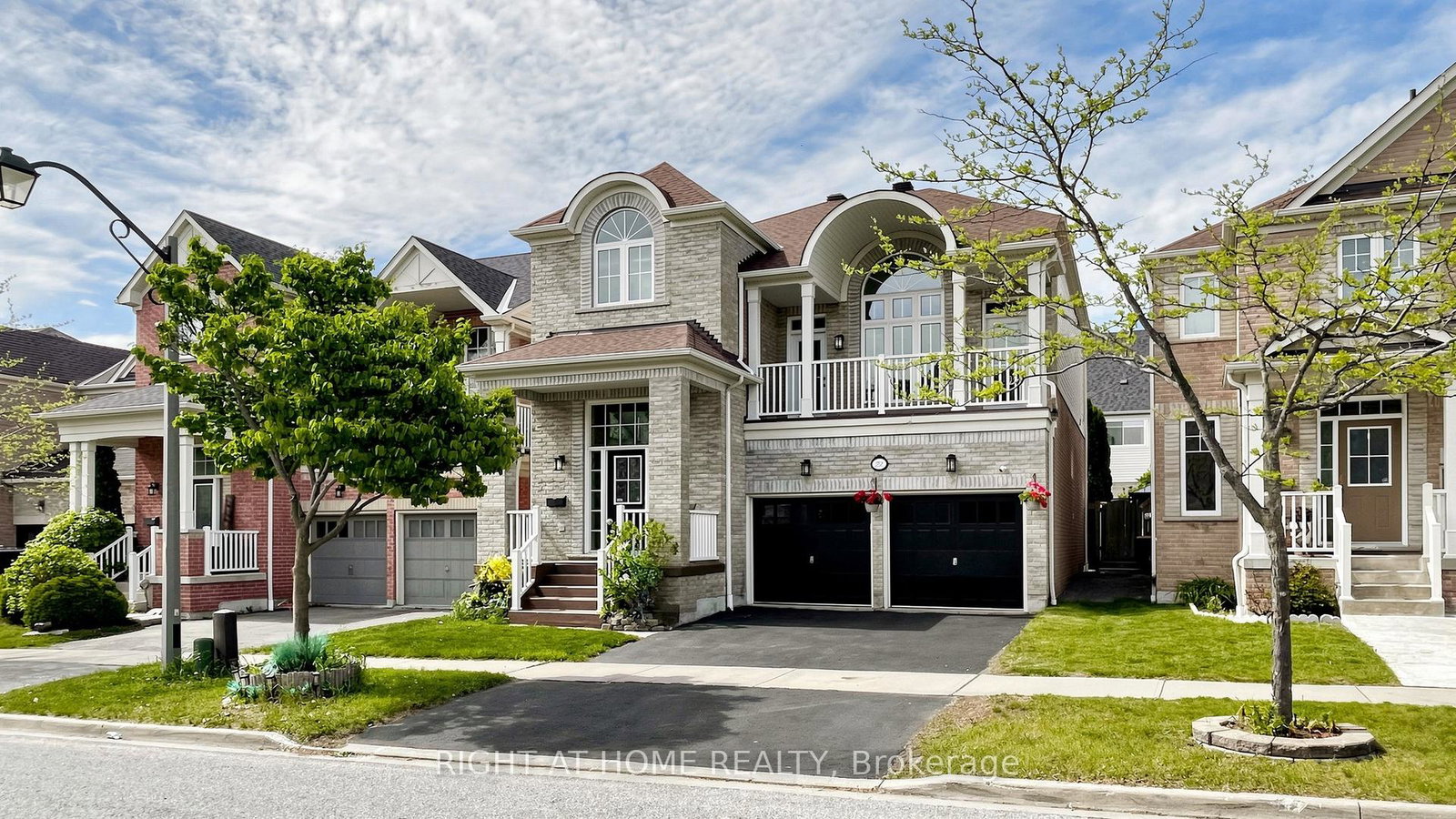 22-byram-downs-street-ajax-ontario-e13181488
