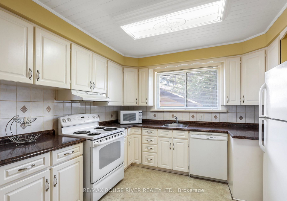 14-farmbrook-road-scarborough-ontario-e13182184