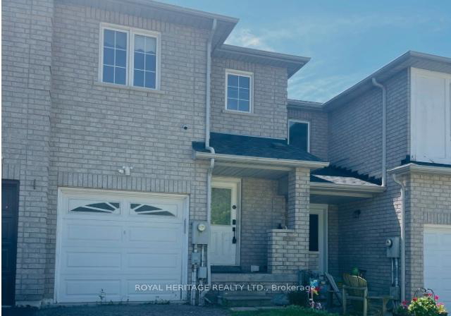 436-sparrow-circle-pickering-ontario-e13182442