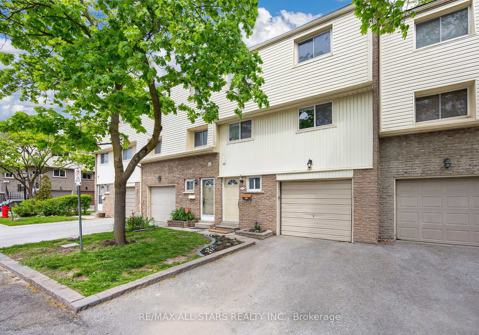 1915-denmar-road-pickering-ontario-e13182854