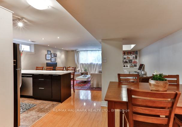 25-love-crescent-toronto-ontario-e13183202
