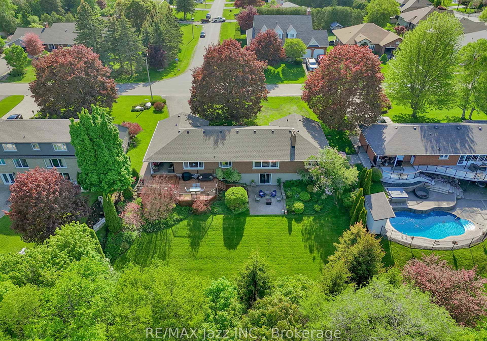 961-swiss-heights-oshawa-ontario-e13184940
