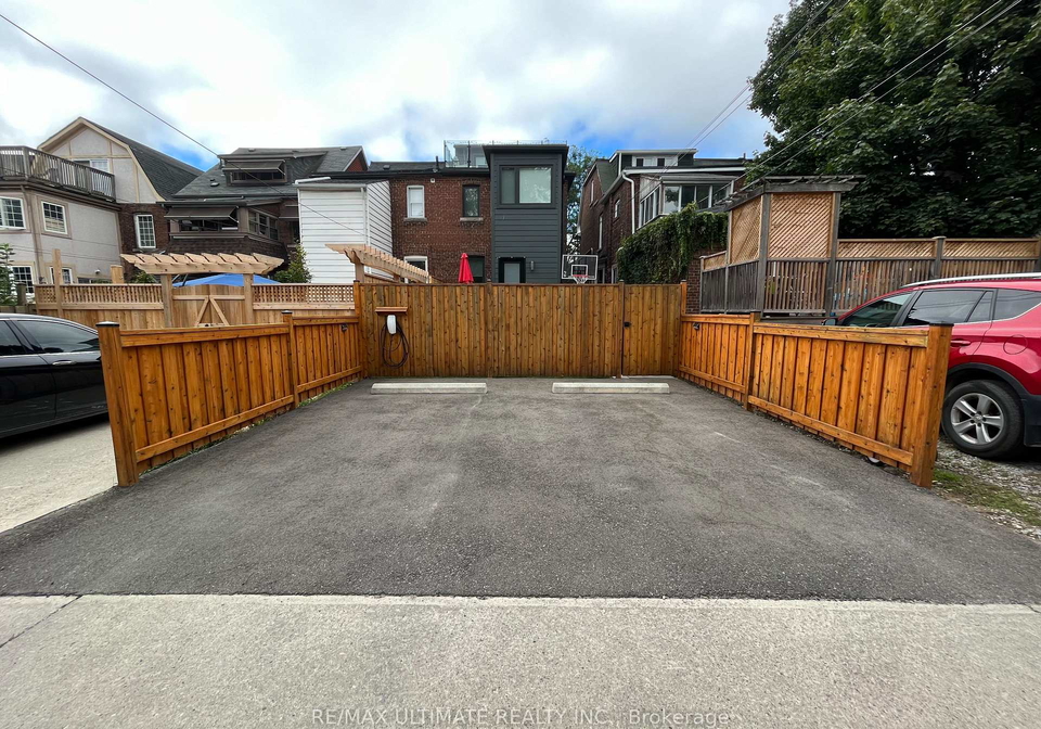 29-brookmount-road-toronto-ontario-e13186676