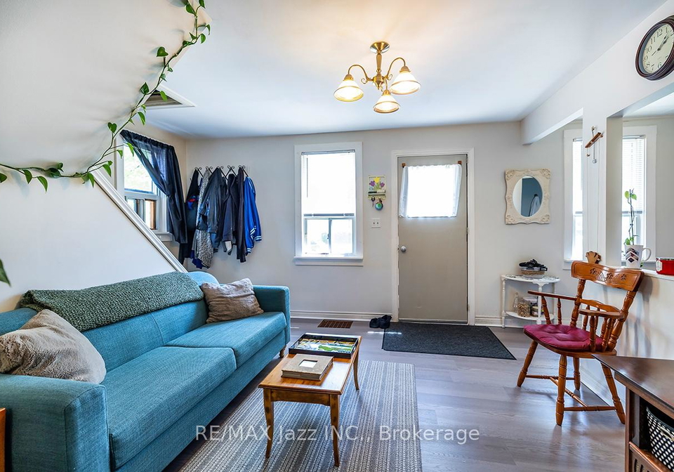 162-college-avenue-oshawa-ontario-e13187648