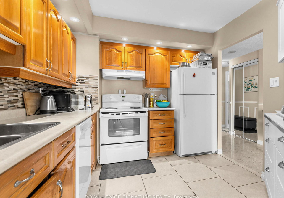 10-guildwood-parkway-scarborough-ontario-e13188846