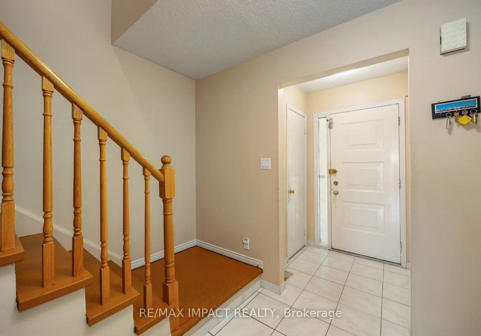 820-bennett-crescent-oshawa-ontario-e13190142