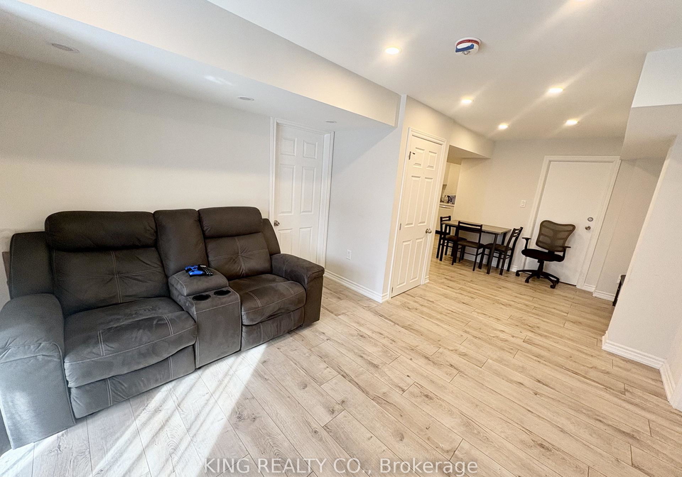 1246-harlstone-crescent-oshawa-ontario-e13190148