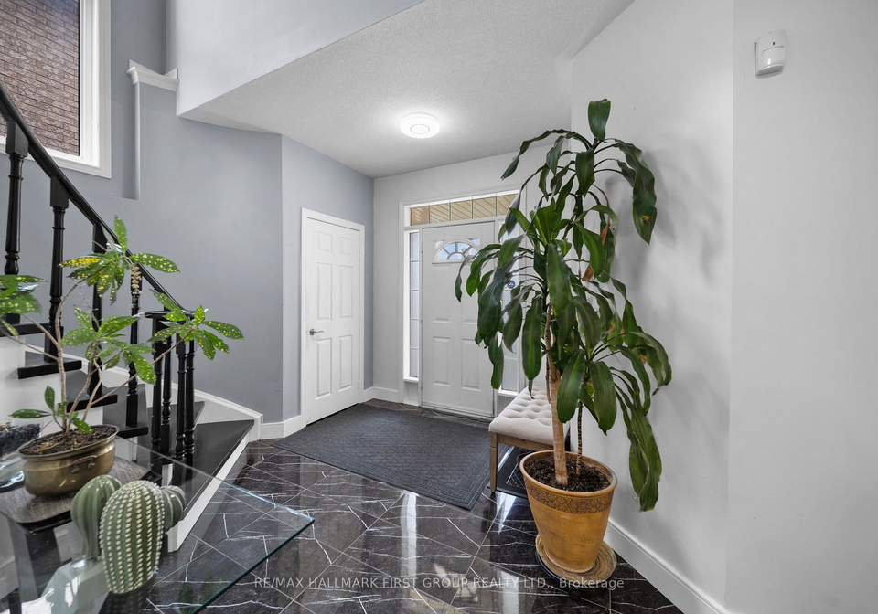 62-cachet-boulevard-whitby-ontario-e13191626