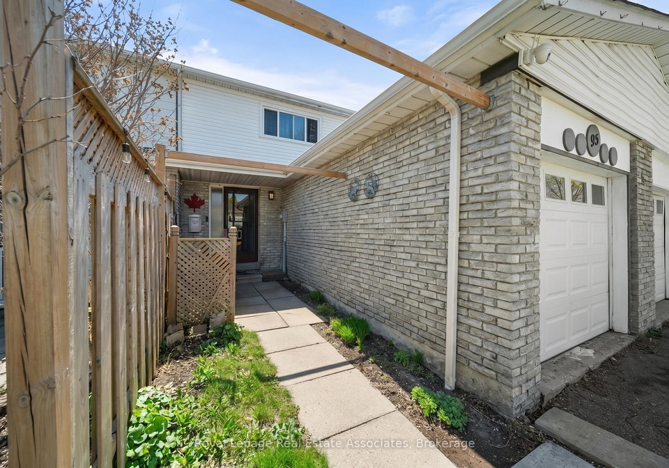 95-quantrell-trail-scarborough-ontario-e13194624