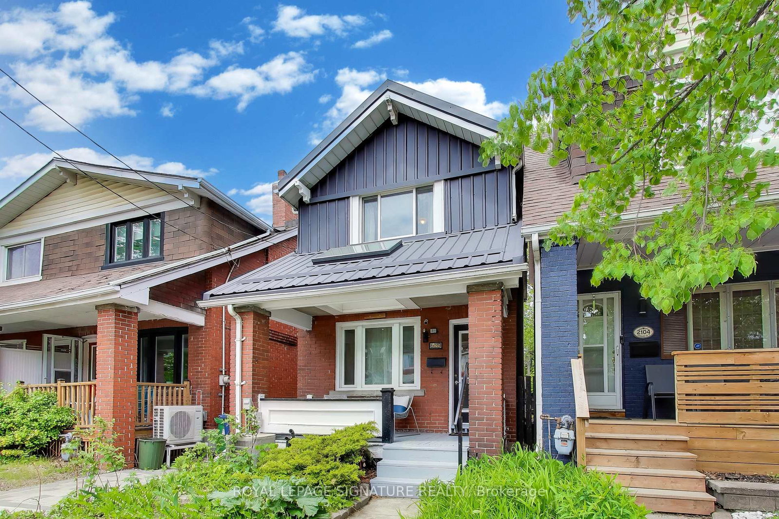 2102-gerrard-street-e-toronto-ontario-e13195306
