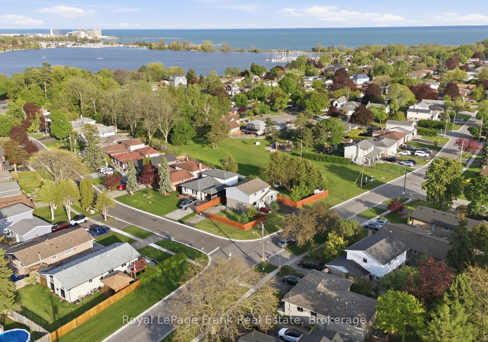 1014-vistula-drive-pickering-ontario-e13196118