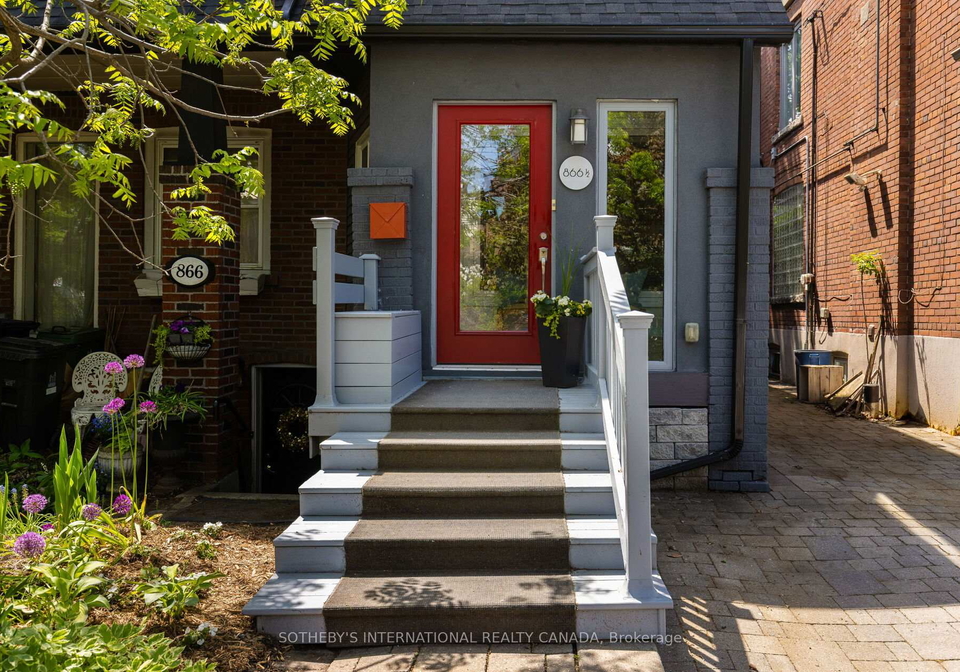866-12-carlaw-avenue-east-york-ontario-e13196156