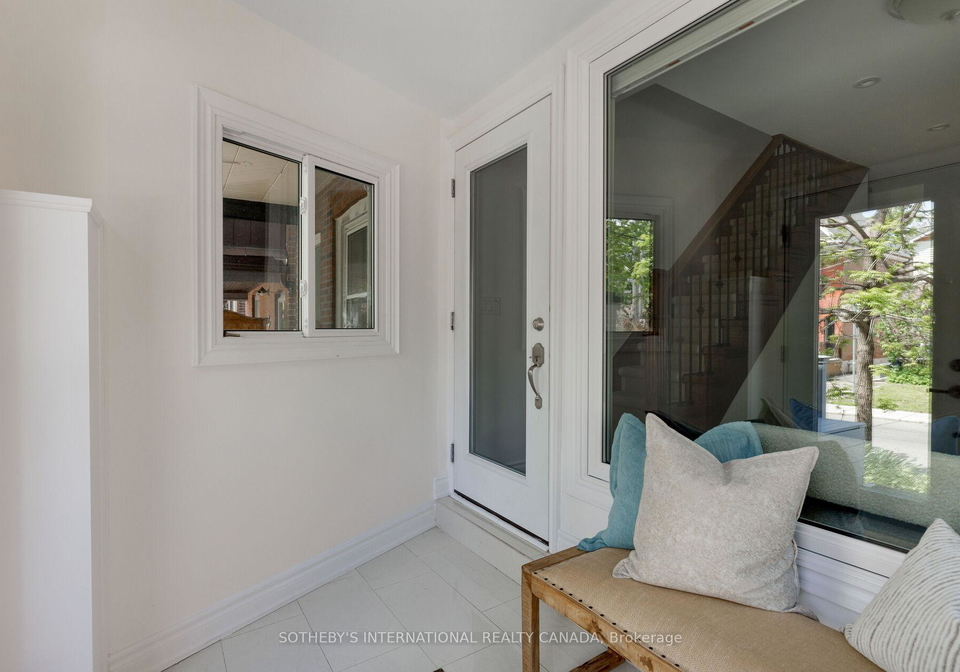 866-12-carlaw-avenue-east-york-ontario-e13196156