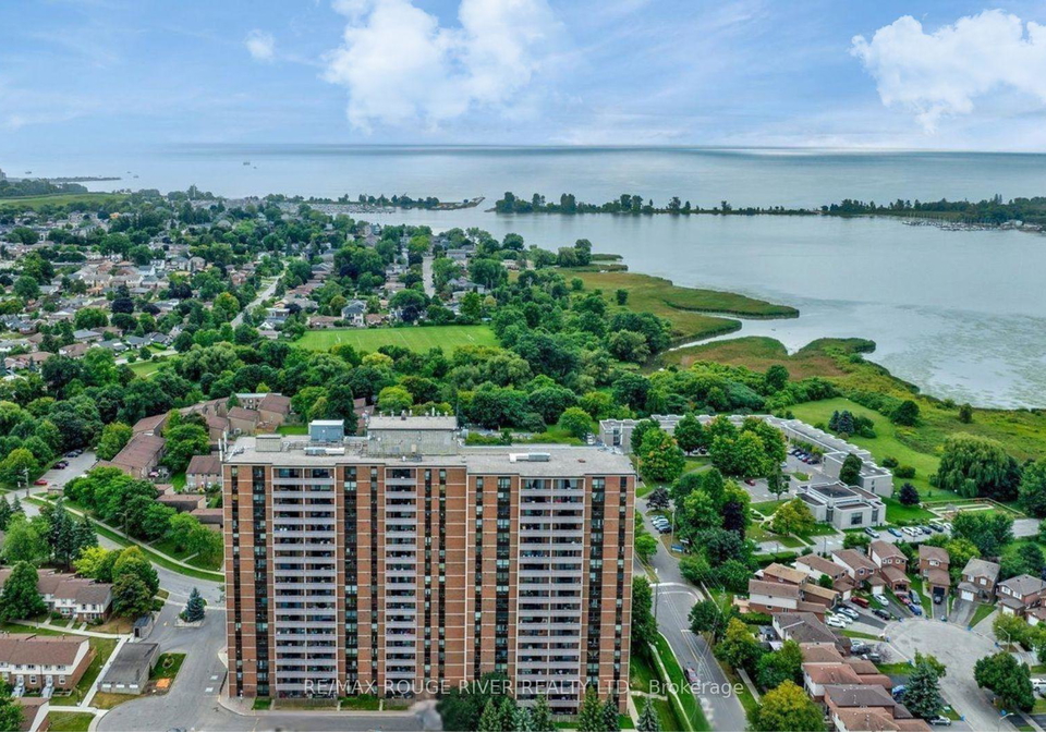 1210-radom-street-pickering-ontario-e13198826