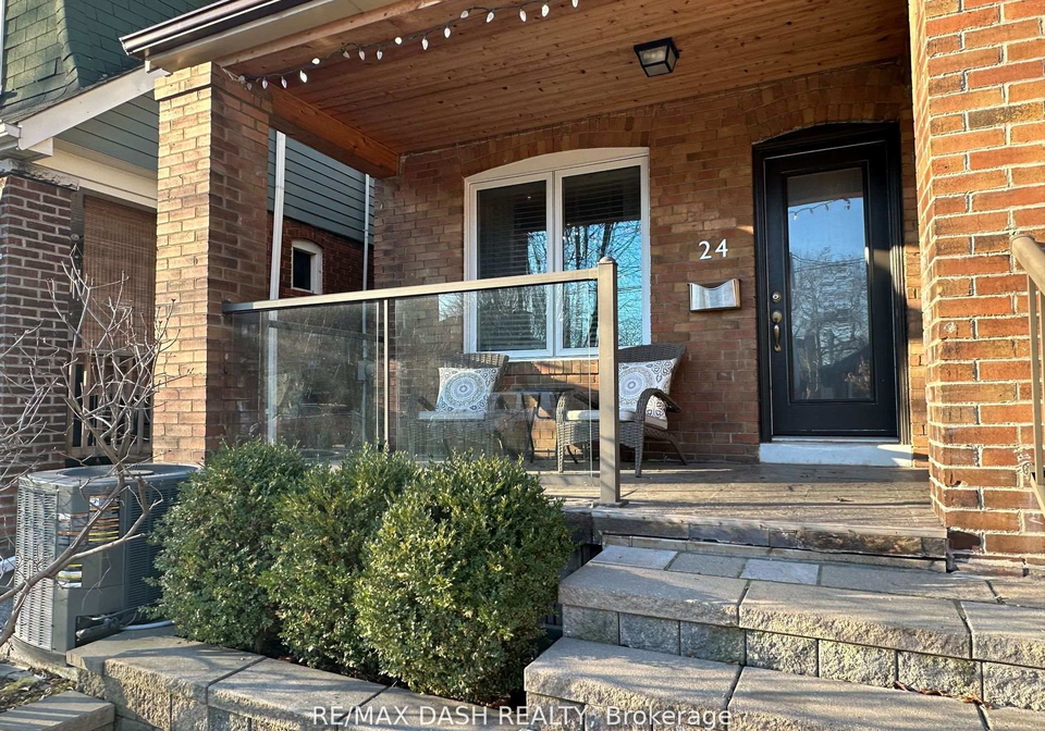 24-berkshire-avenue-toronto-ontario-e13199726