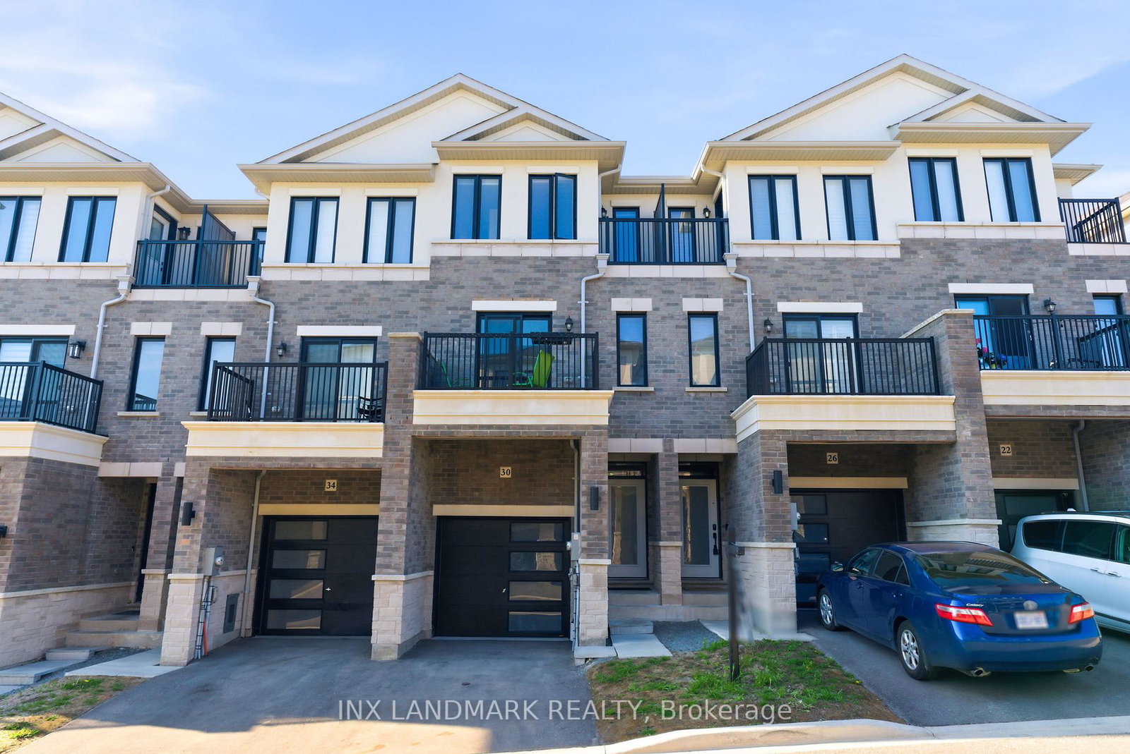 30-gerry-henry-lane-clarington-ontario-e13202050