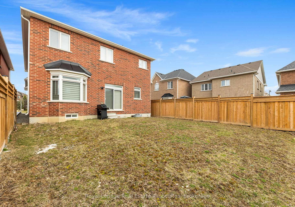 1796-grandview-street-n-oshawa-ontario-e13203354