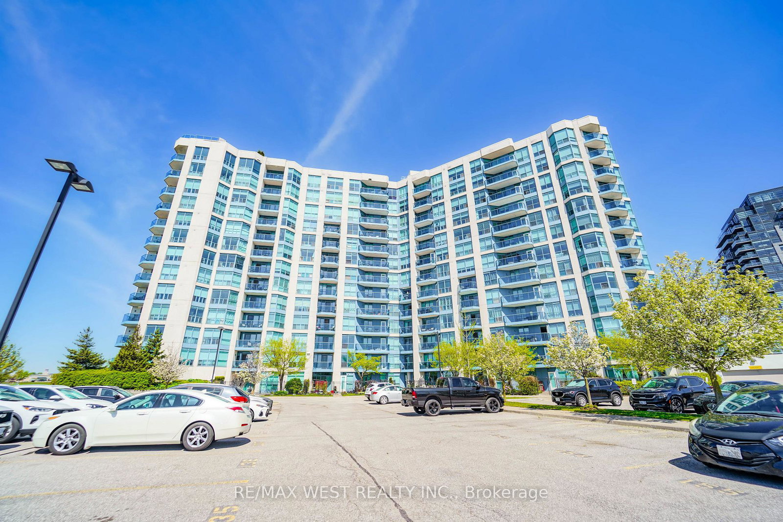 340-watson-street-w-whitby-ontario-e13205434