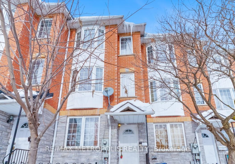 16b-gower-street-east-york-ontario-e13205768