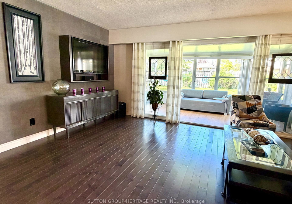 414-centre-street-n-whitby-ontario-e13205976