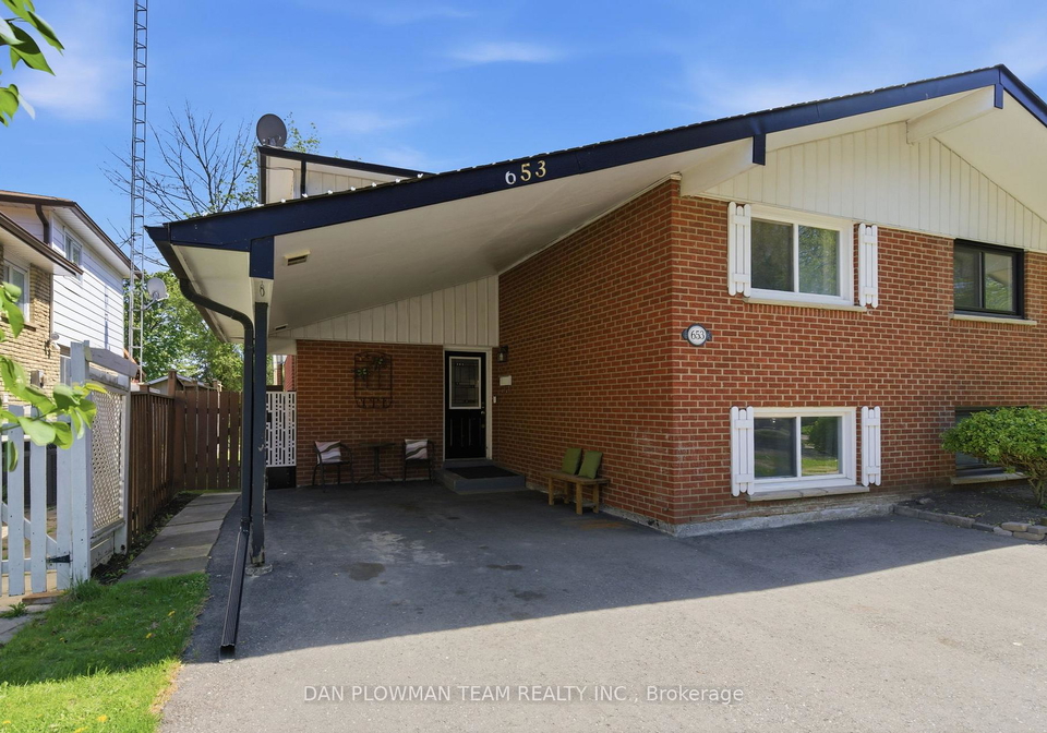653-berwick-crescent-oshawa-ontario-e13206032