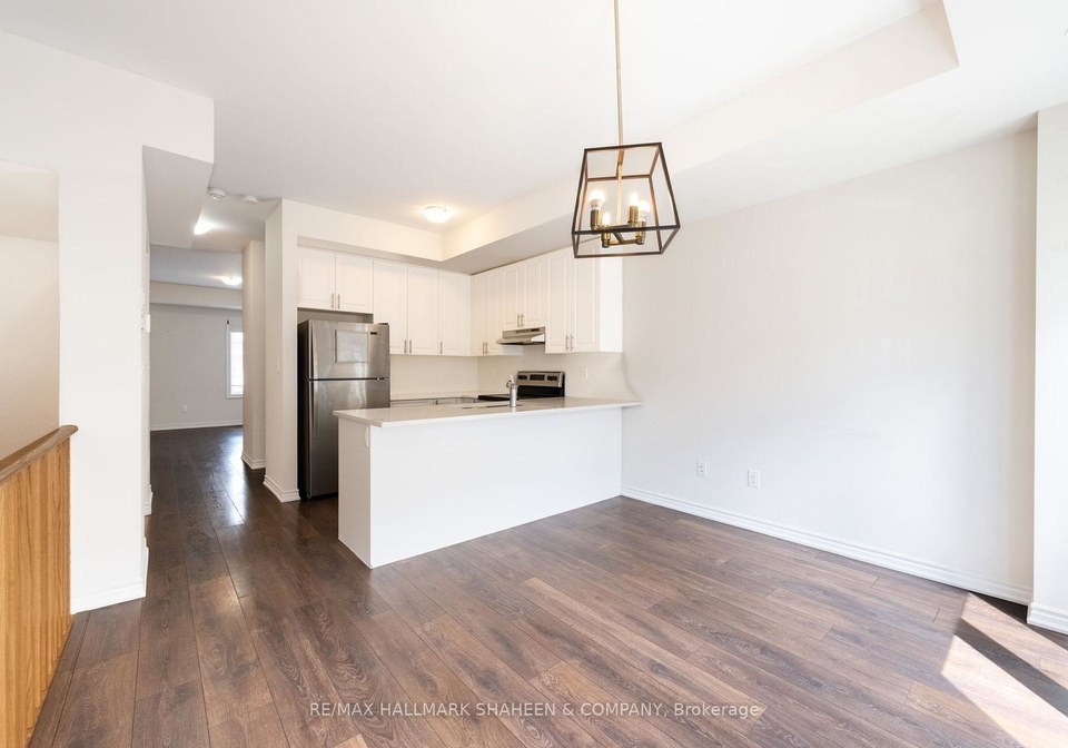 2553-barbarolli-path-oshawa-ontario-e13206410