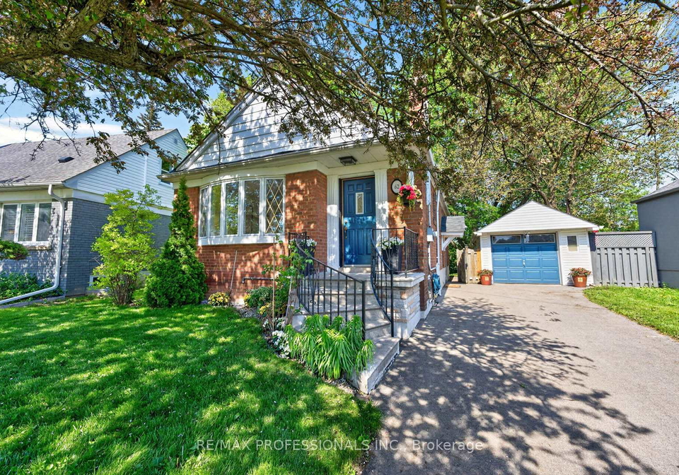62-marchington-circle-scarborough-ontario-e13206802