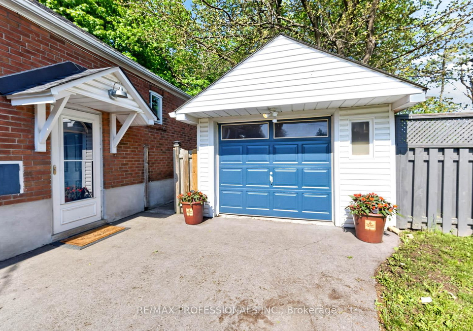62-marchington-circle-scarborough-ontario-e13206802