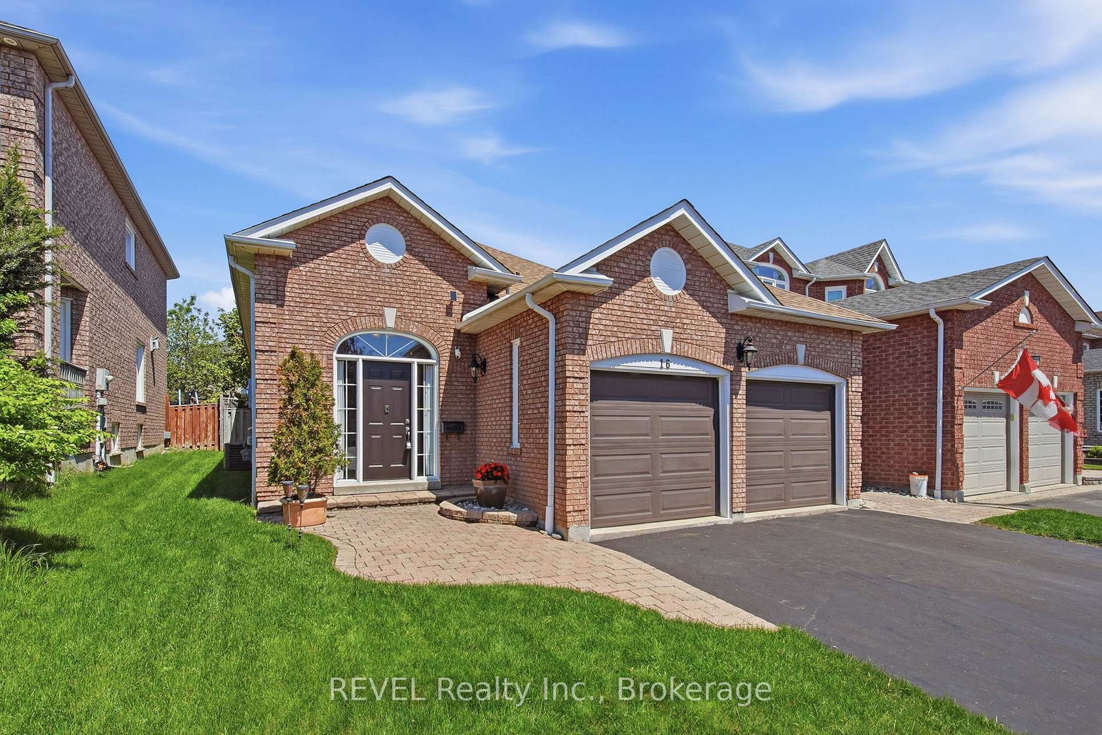 16-parnell-crescent-whitby-ontario-e13206872
