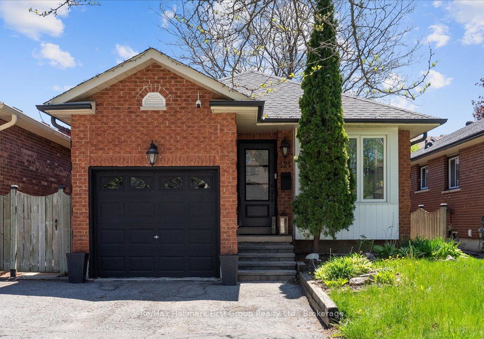 121-ribblesdale-avenue-whitby-ontario-e13207272
