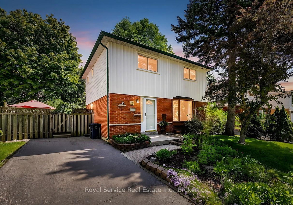 17-gorsey-square-scarborough-ontario-e13207680