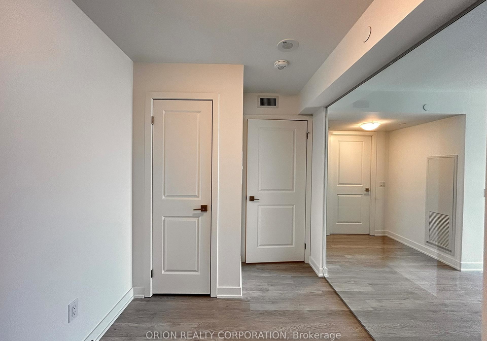 1010-sandy-beach-road-pickering-ontario-e13207754