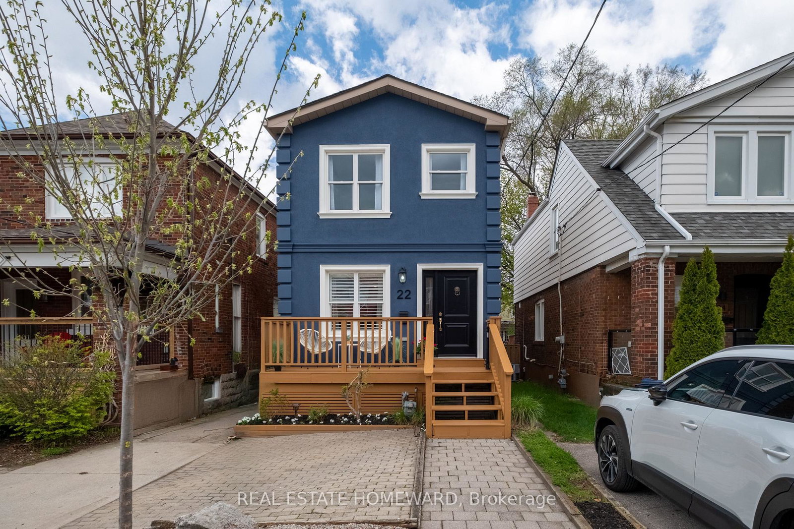 22-kimbourne-avenue-east-york-ontario-e13207886