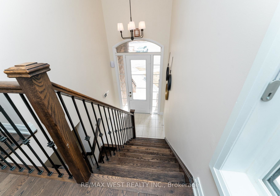 186-bralorne-trail-pickering-ontario-e13207976