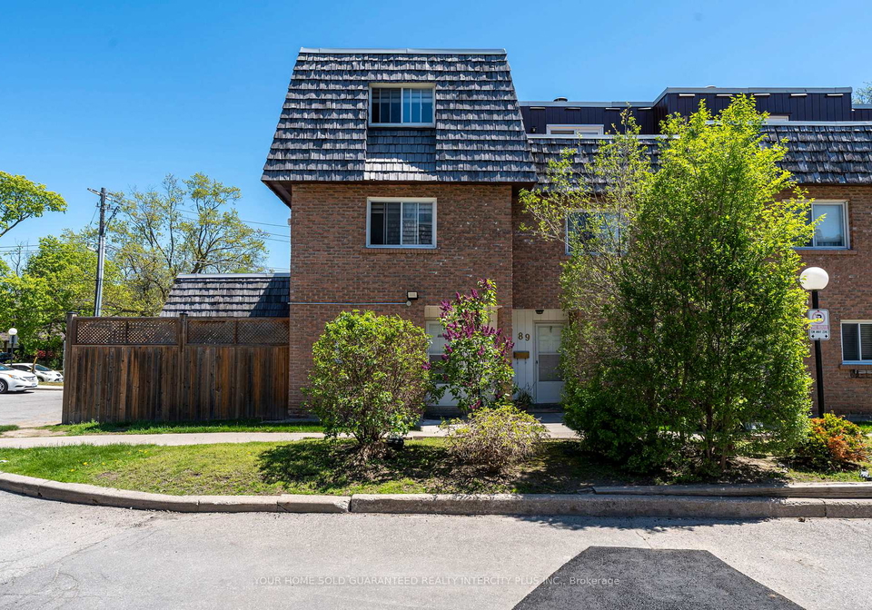 10-rodda-boulevard-scarborough-ontario-e13208020