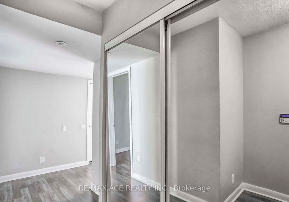 25-town-centre-court-scarborough-ontario-e13208500