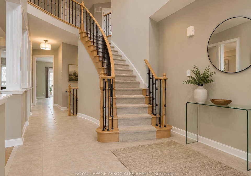 28-shorten-place-ajax-ontario-e13209066