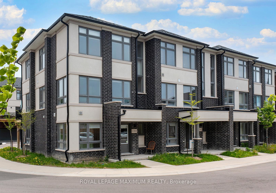 1383-brandenton-path-oshawa-ontario-e13209152