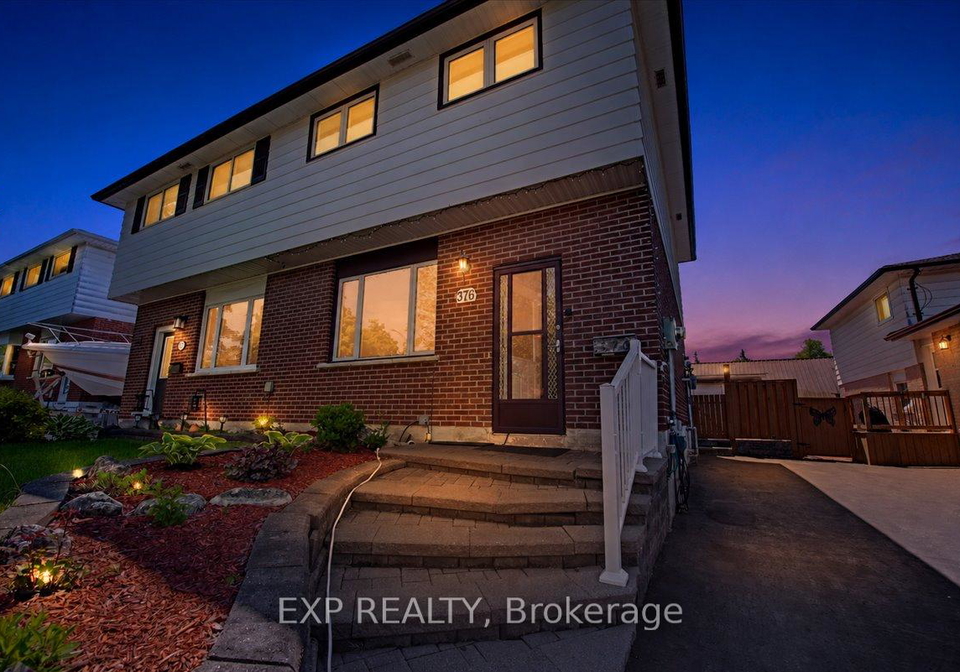 376-surrey-drive-oshawa-ontario-e13209172