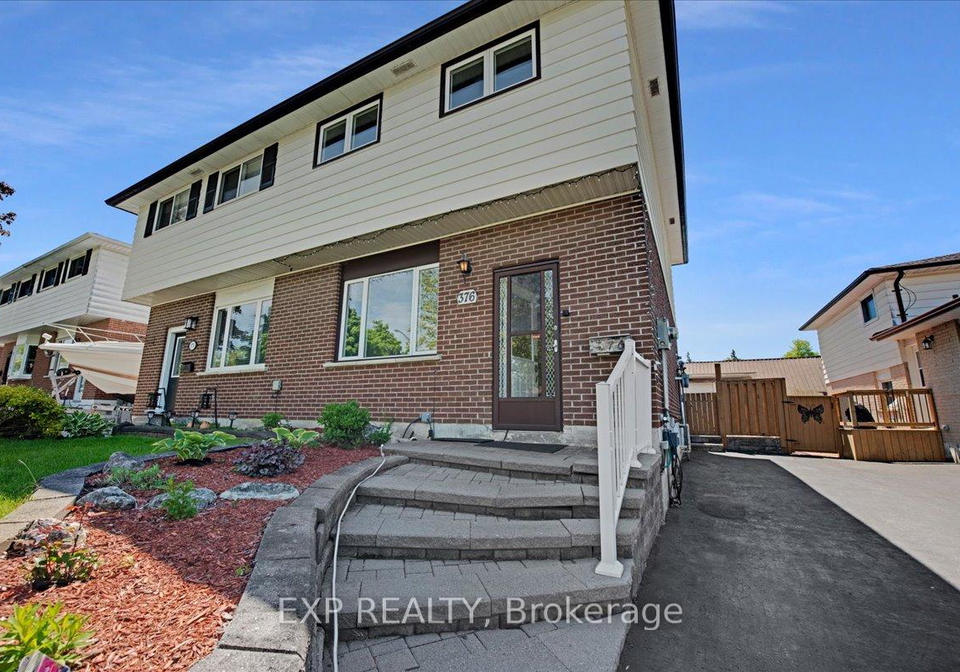 376-surrey-drive-oshawa-ontario-e13209172